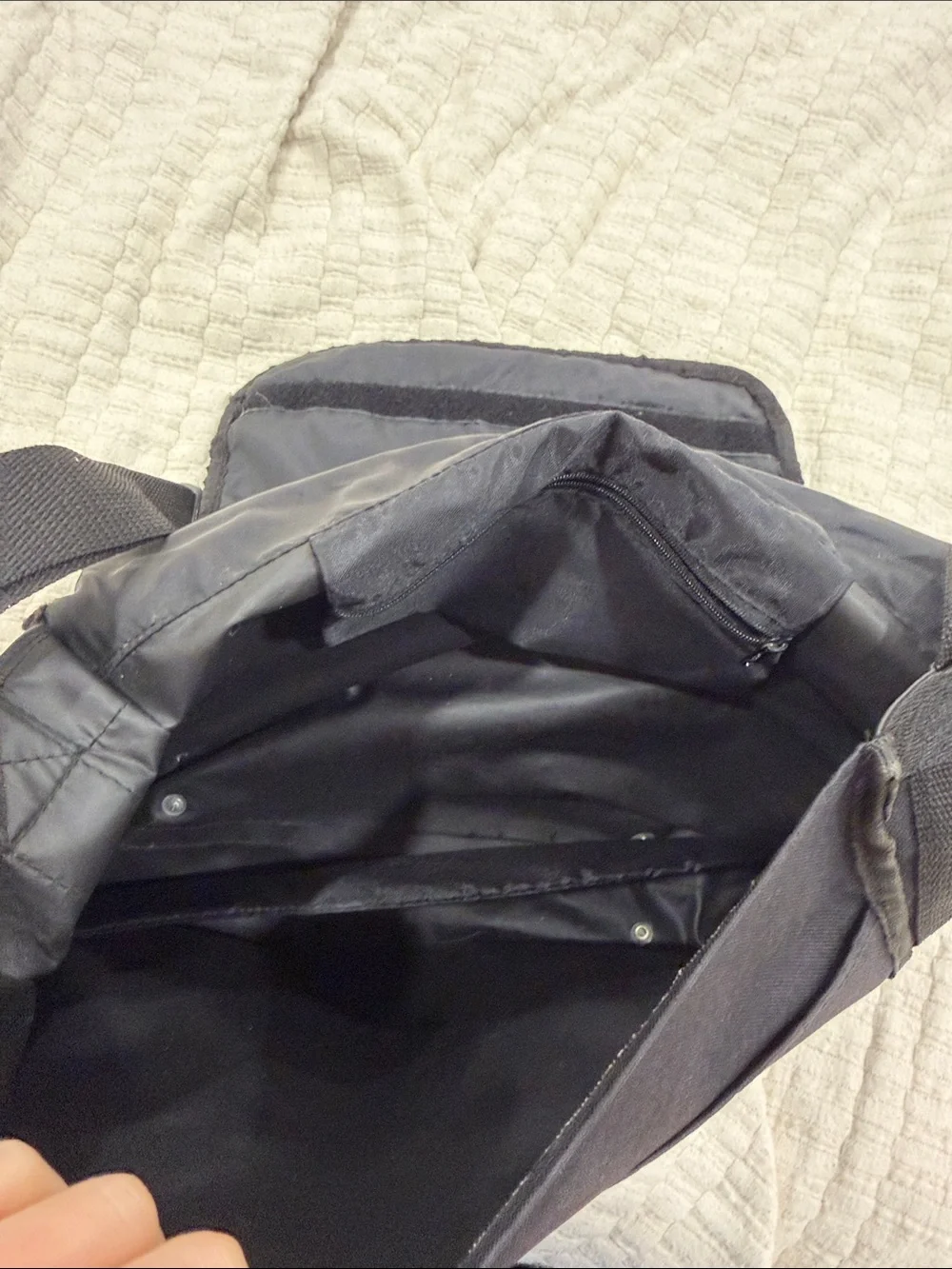 Ben Sherman Black Canvas Messenger Satchel